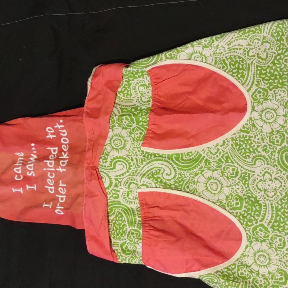 Apron I came I saw...I Decided to order takeout.